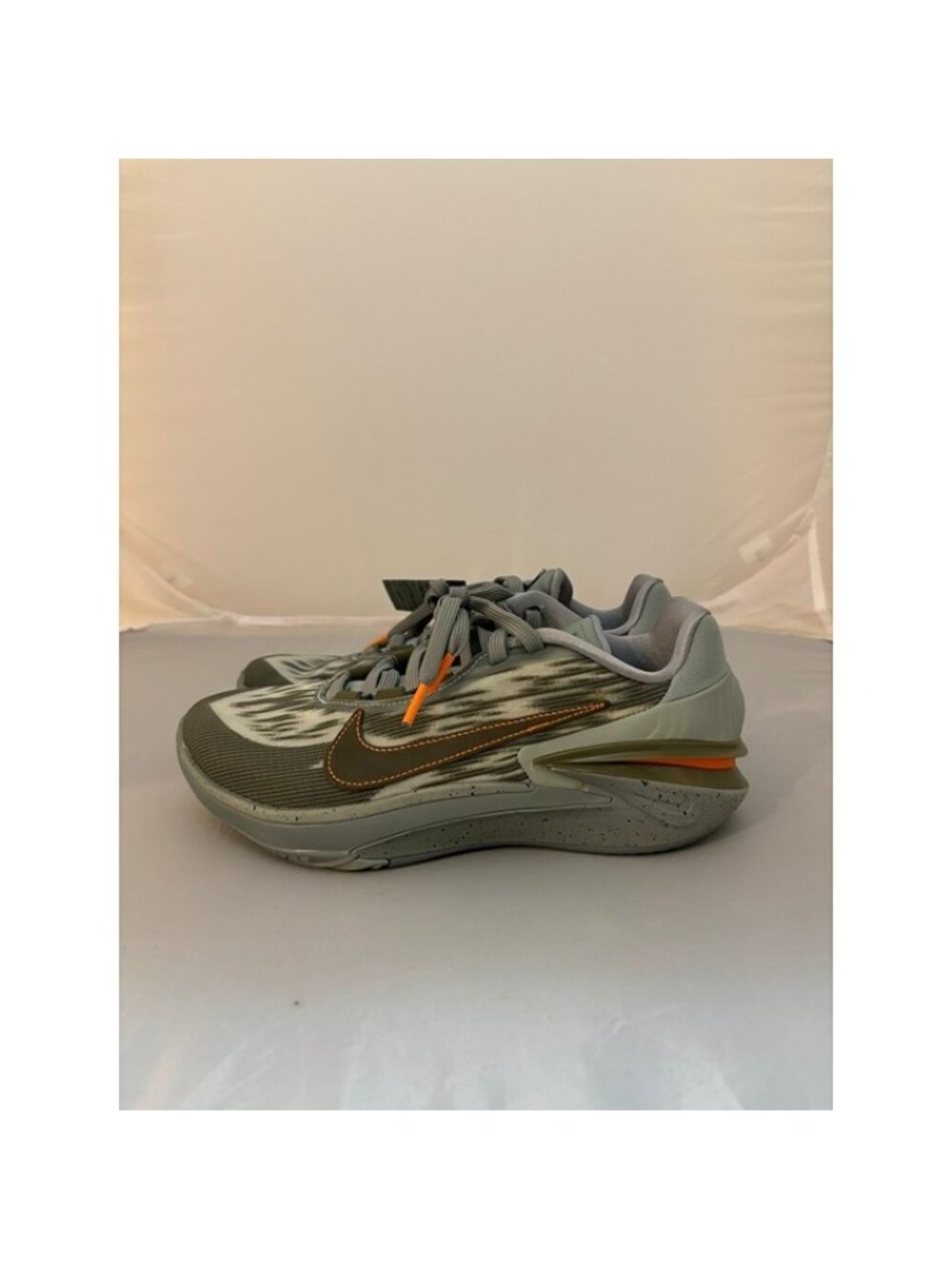 Nike air zoom GT cut 2 X Devin Booker women’s basketball shoes sz 9.5 DJ6015 301